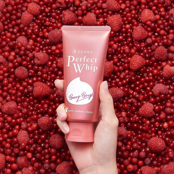 Shiseido Senka Perfect Whip Berry Bright Foam Cleanser (100g) - Kiyoko Beauty